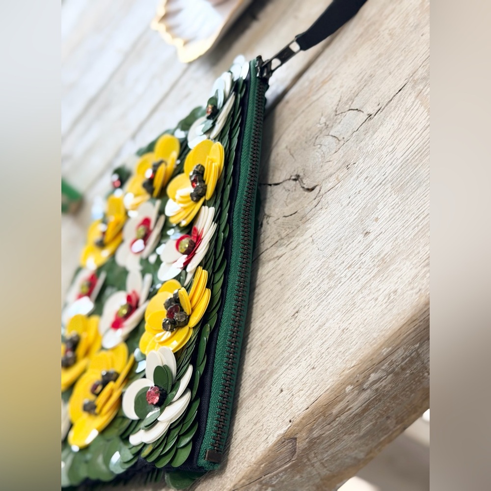 Floral 3D Beaded Clutch. Green | Yellow | Vibrant | Unique | Glam | 9x6 | EUC - Picture 6 of 8